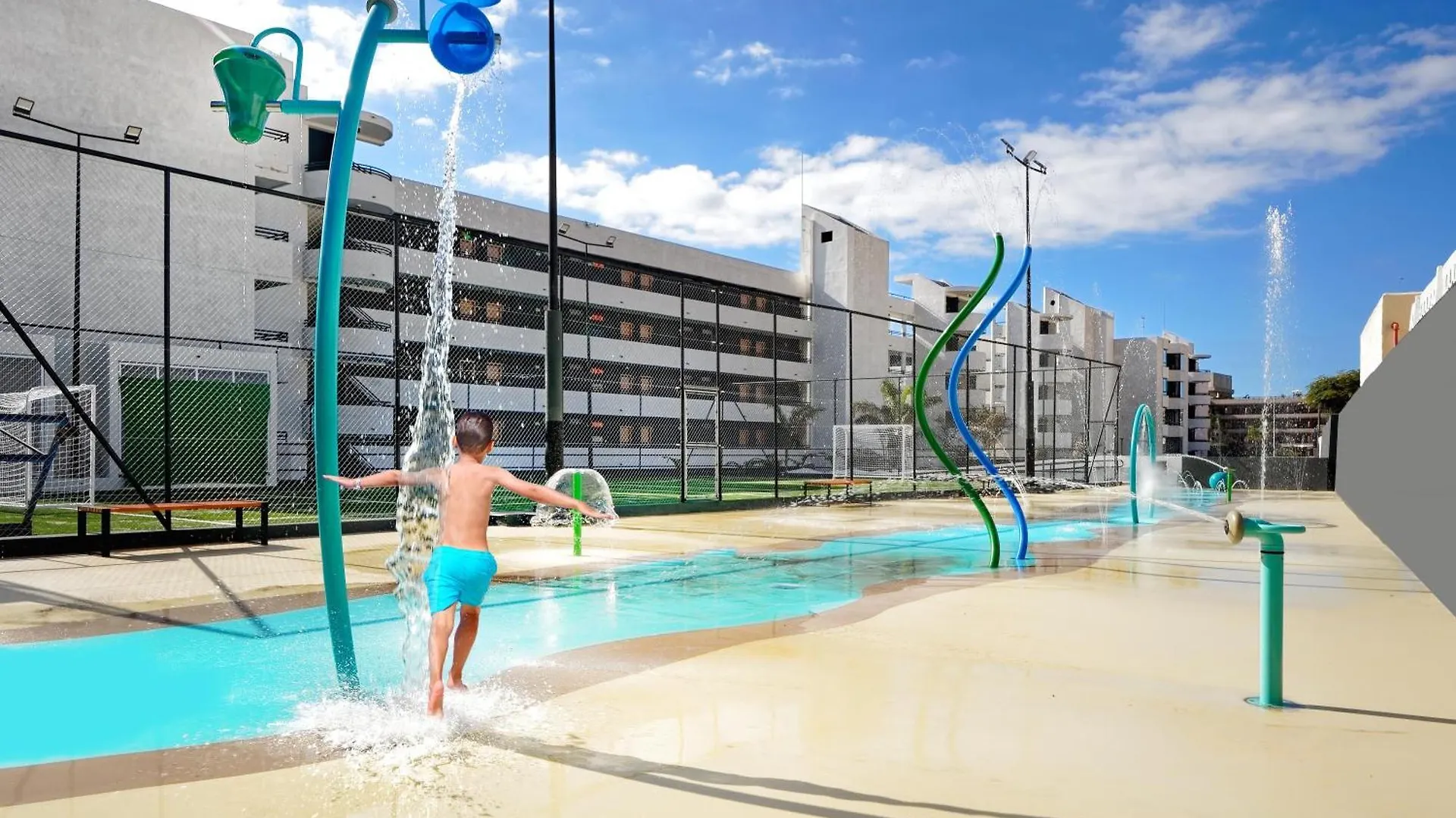 Hovima Suites Costa Adeje (Adults Only) 4*, אדחה