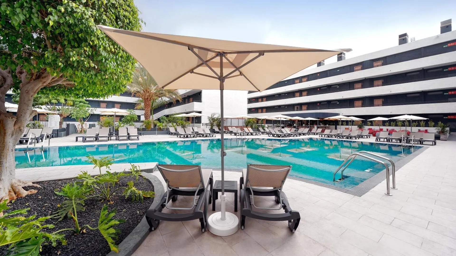 **** מלון Hovima Suites Costa Adeje (Adults Only) ספרד