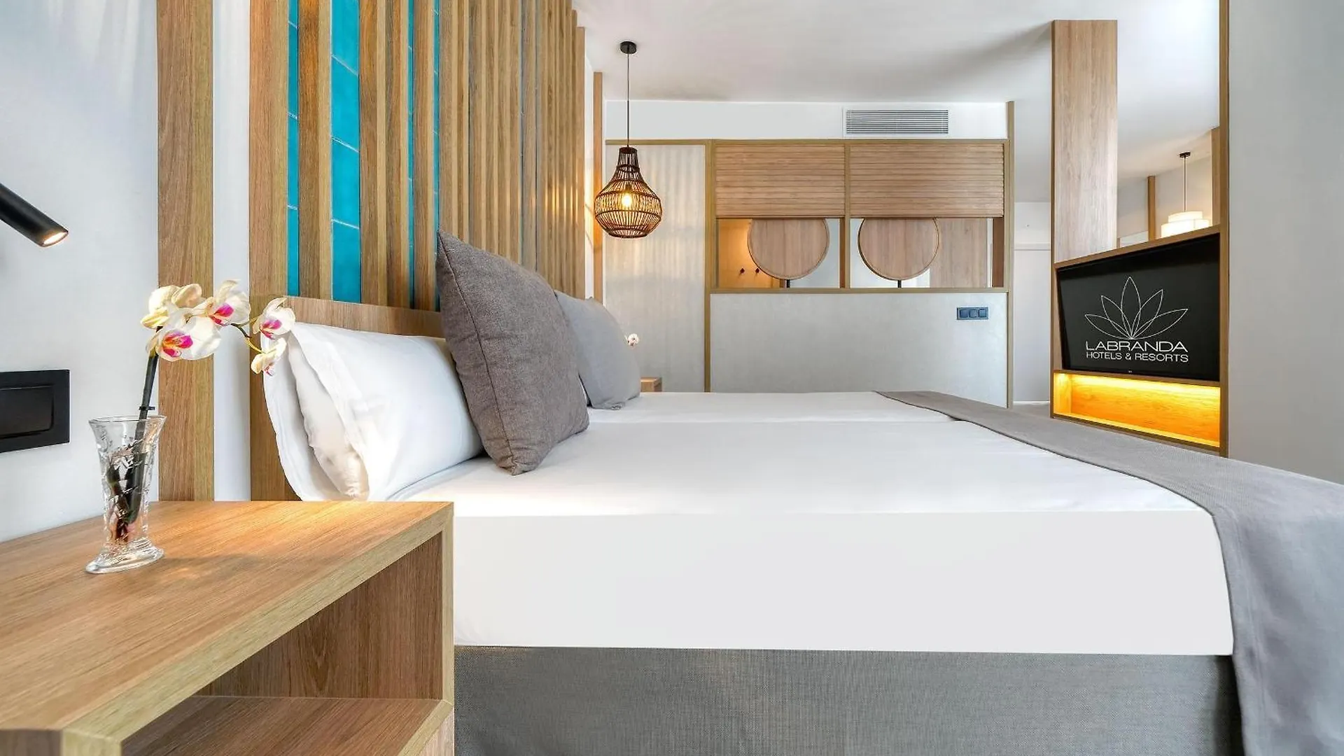 Hovima Suites Costa Adeje (Adults Only) מלון אדחה